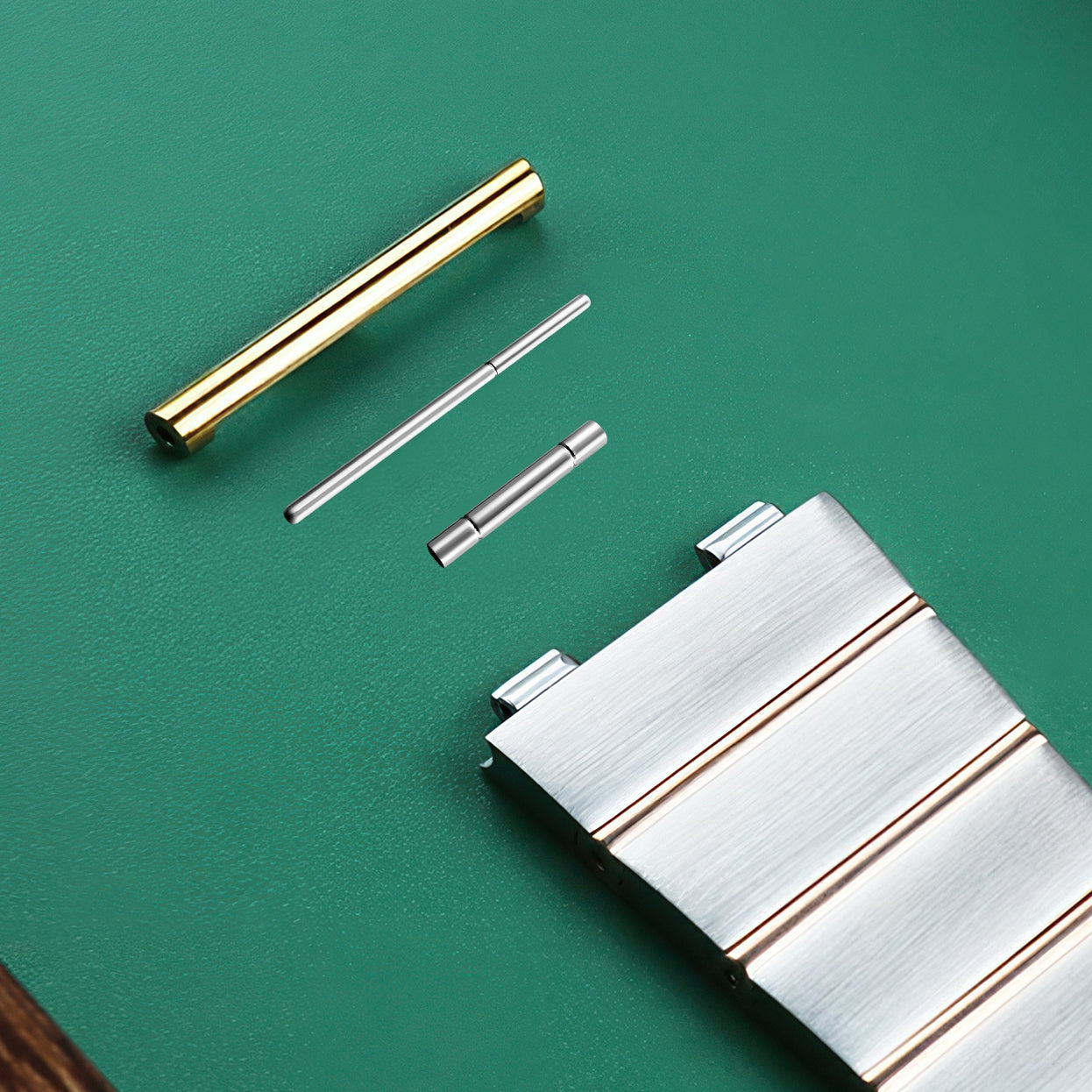 STRAP SCREW